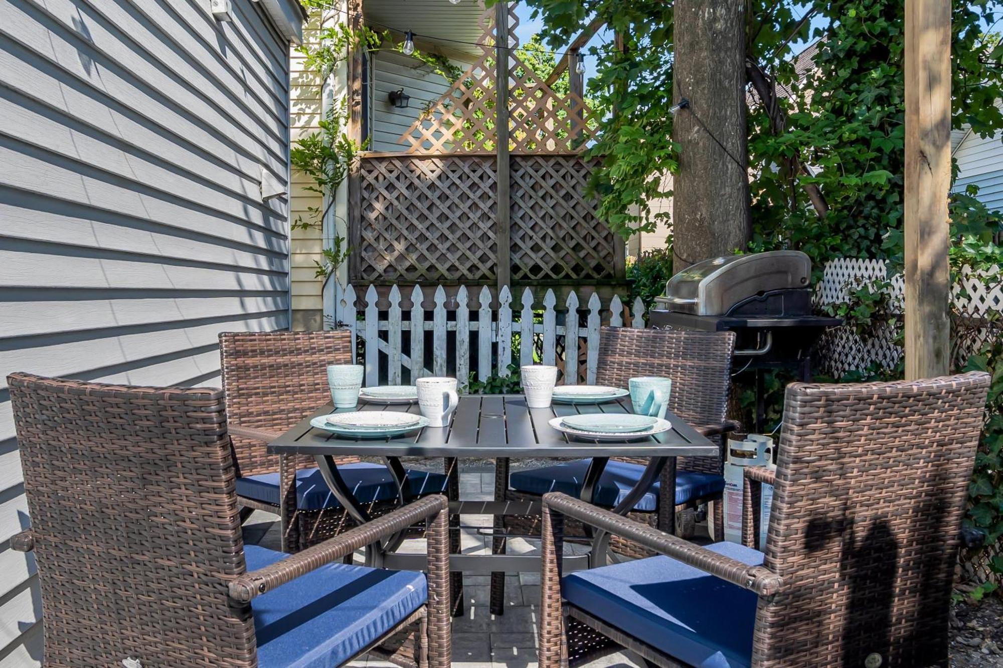 6-Min Walk To Asbury Park & Og Main St - Updated & Cozy Apartment In Historic Ocean Grove - Fire Pit & Patio - Fast Wi-Fi Bagian luar foto